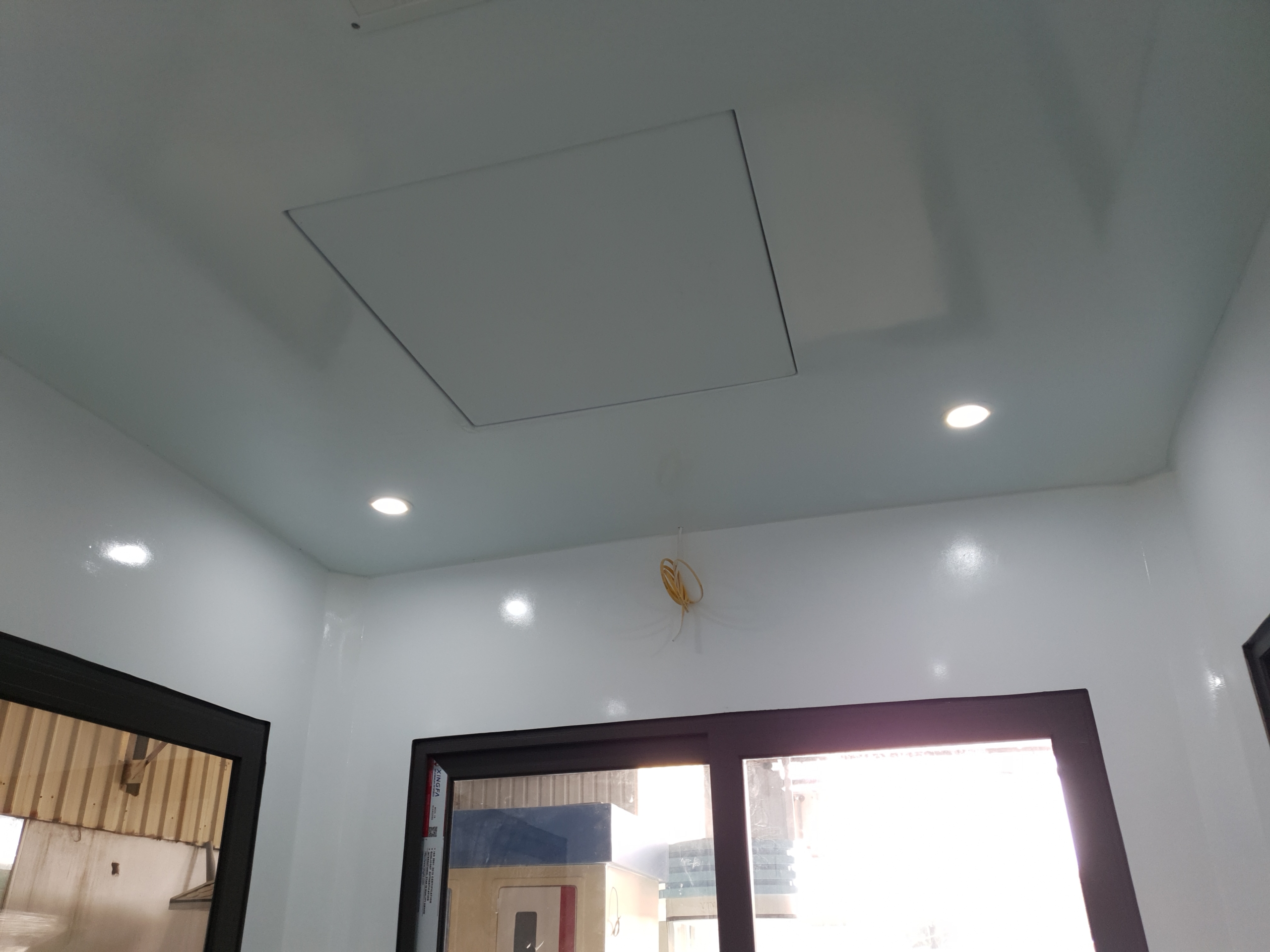 Điểm khách biệt lớn nhất nằm ở nội thất và trải nghiệm của người dùng