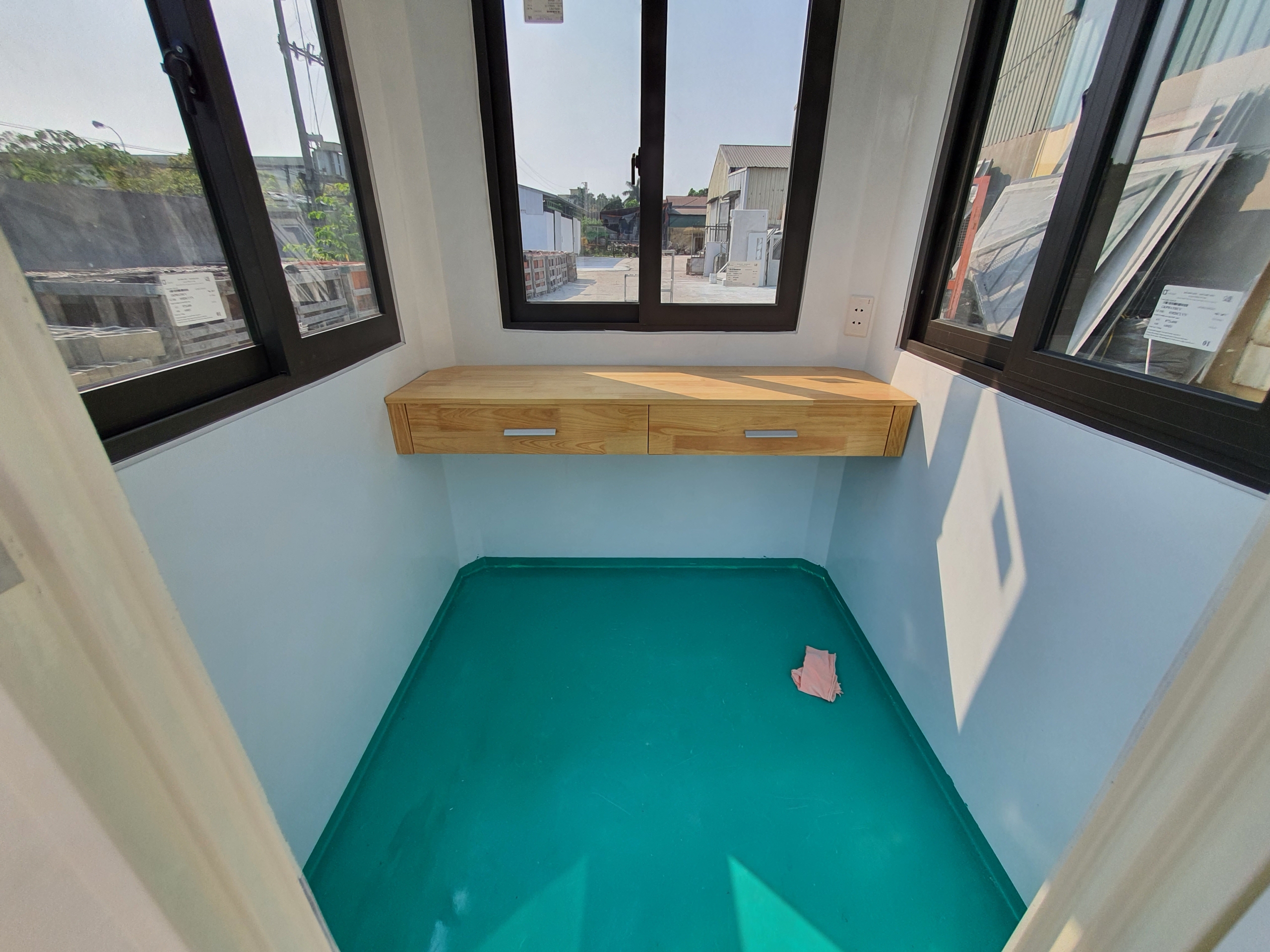 Vật liệu composite giúp cánh nhiệt tốt nên giảm đáng kể chi phí năng lượng