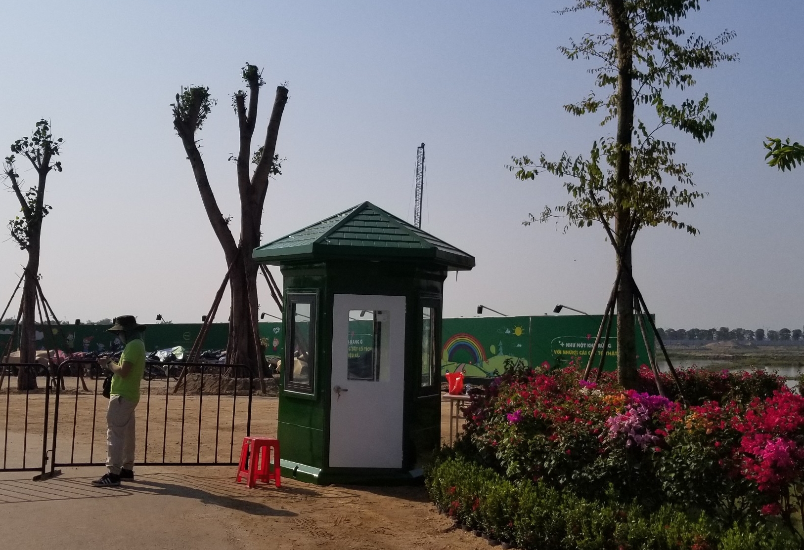 Cabin bảo vệ Handy Booth L1800