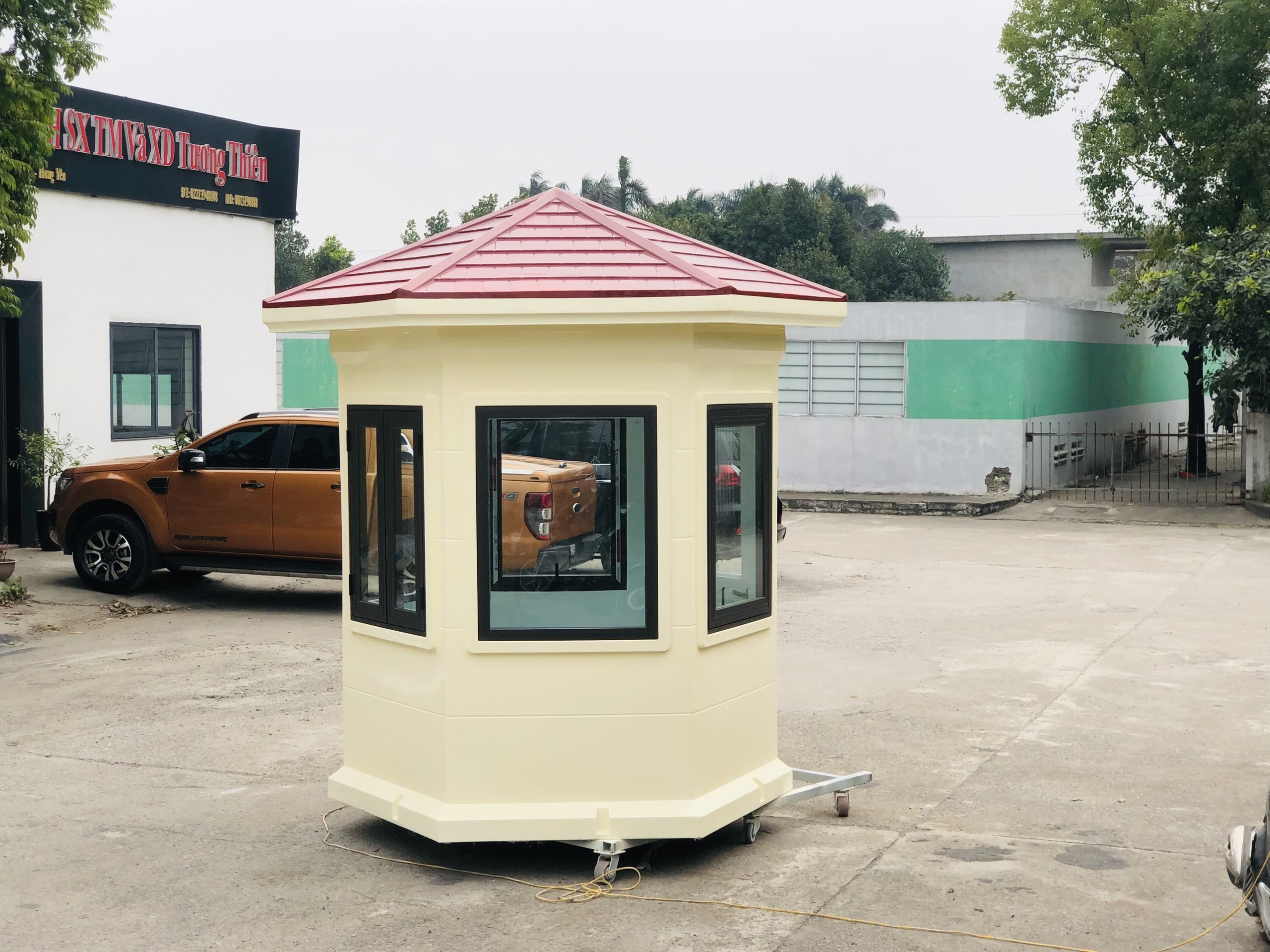 Bốt gác lục lăng Handy L2200