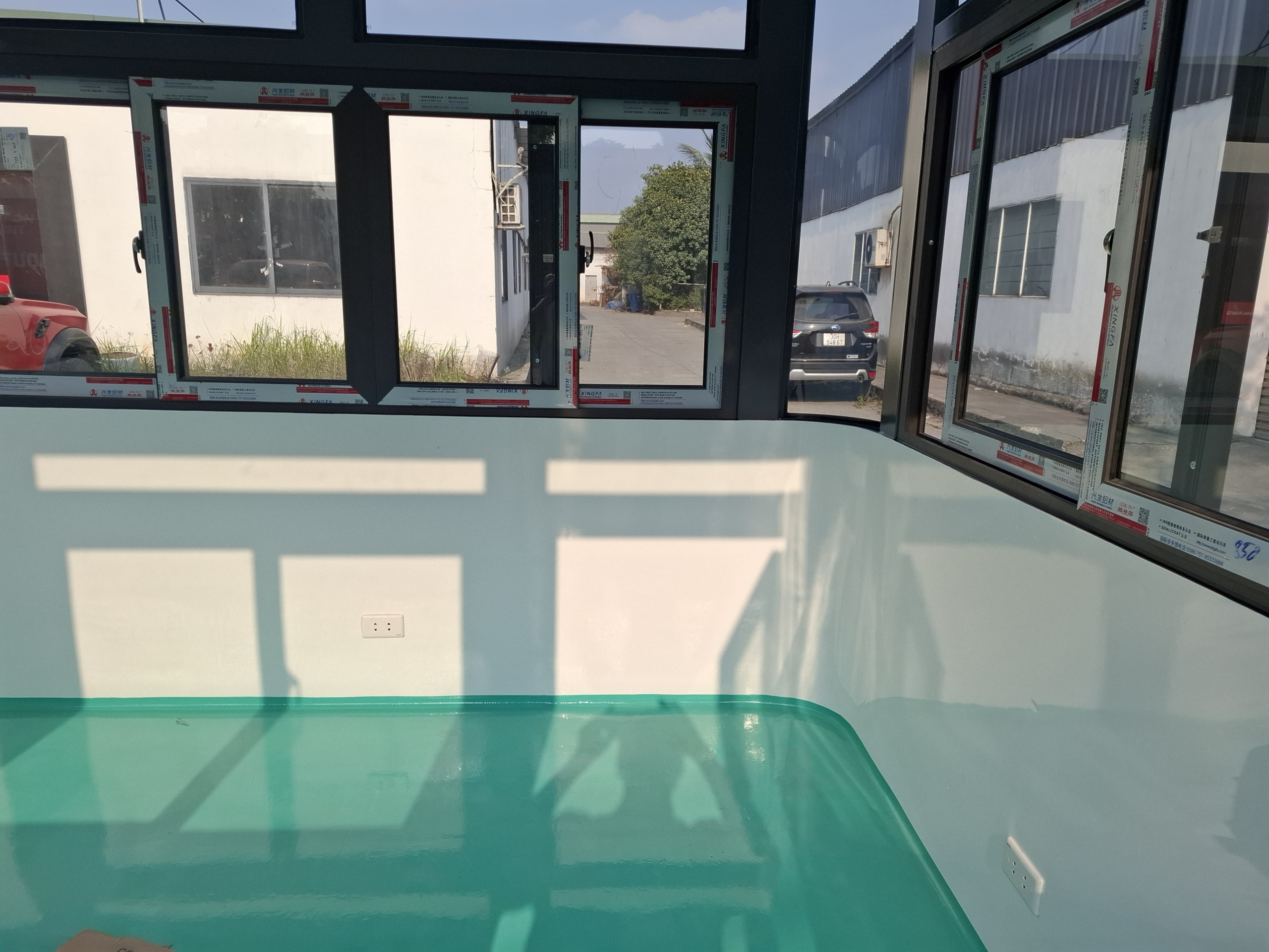 Sản phẩm là sự kết hợp từ nhiều loại vật liệu khác nhau